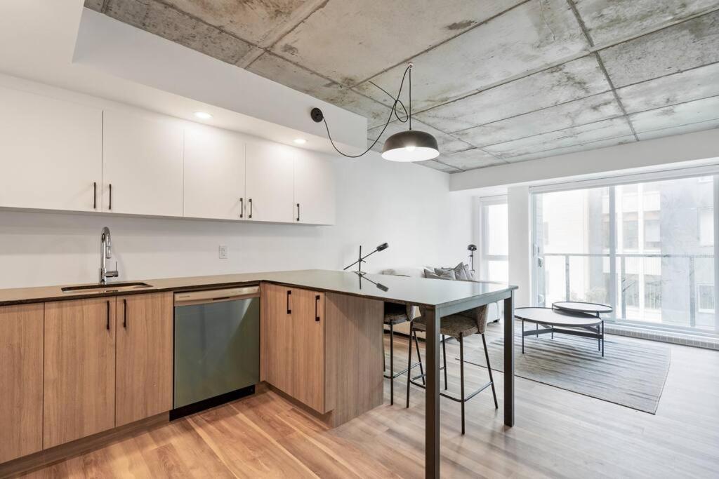 Initial / Reflexion / Centre-Ville De Quebec Apartment Exterior foto